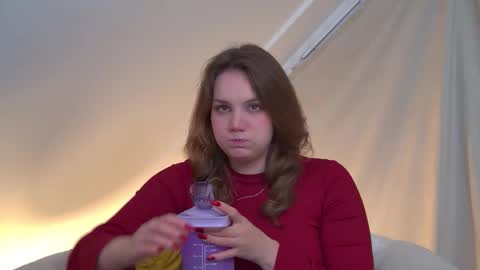 Karen online show from September 18, 6:50 pm