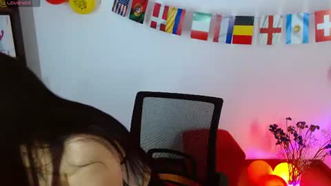 karime lee online show from July 12, 2:18 pm