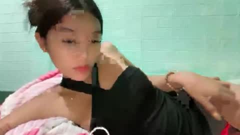 karina online show from June 25, 1:35 pm