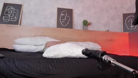 Kari online show from April 28, 11:36 am