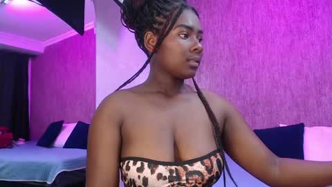 Im Karina online show from May 4, 12:20 pm
