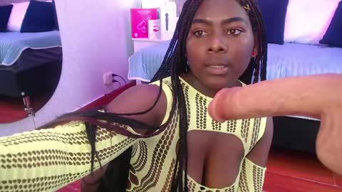 Im Karina online show from April 29, 5:30 pm