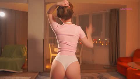 Linn online show from March 5, 3:19 pm