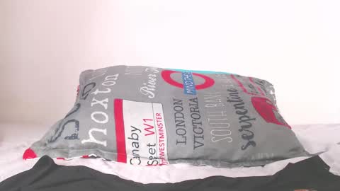 karla online show from January 3, 8:01 pm