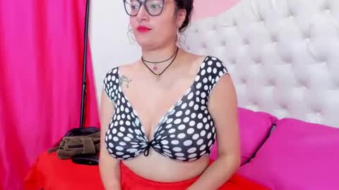 Snapshot of karla_lust1 chatting on October 9, 1:48 pm karla_lust1 online show from October 9, 1:48 pm