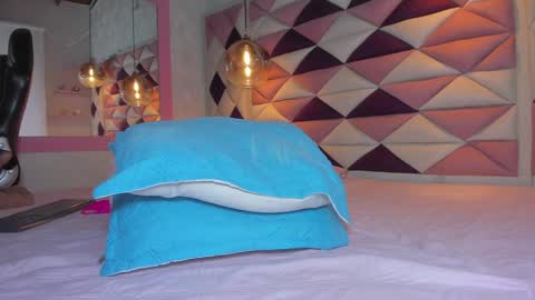 karolina  online show from January 11, 3:13 am