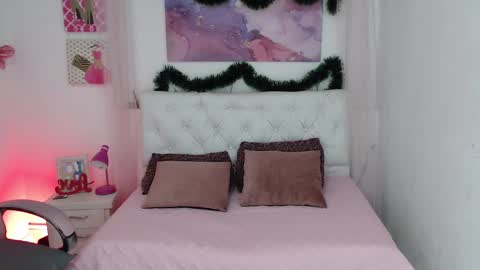 Snapshot of karol_adams_1 chatting on January 11, 8:54 pm karol online show from January 11, 8:54 pm