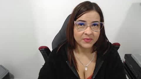 karol loveet online show from February 3, 5:17 pm