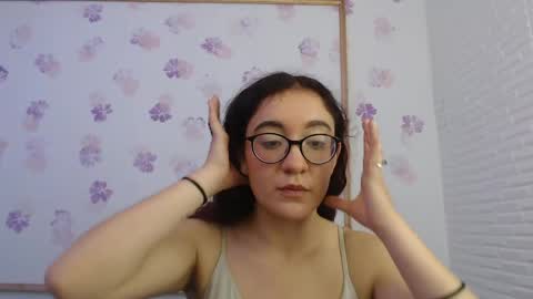 Karol online show from May 3, 1:58 pm