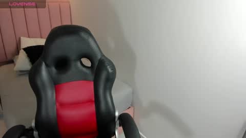 karolagrey online show from July 27, 12:57 pm