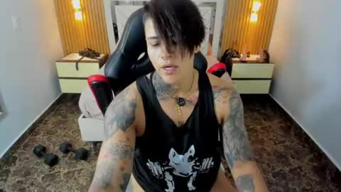 Karoll online show from August 1, 7:49 pm