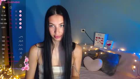 Kira online show from July 11, 2:33 am
