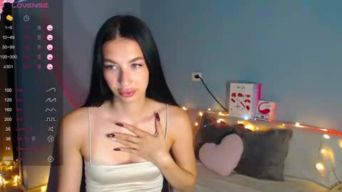 Kira online show from June 30, 2:00 am