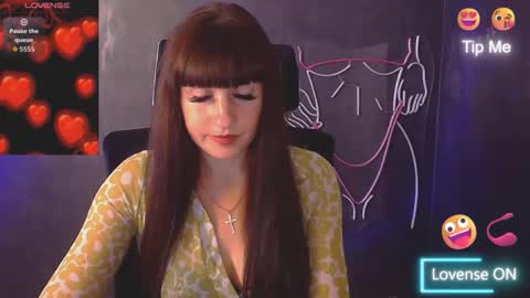 Snapshot of karolina_mia chatting on October 13, 8:50 am Caroline online show from October 13, 8:50 am