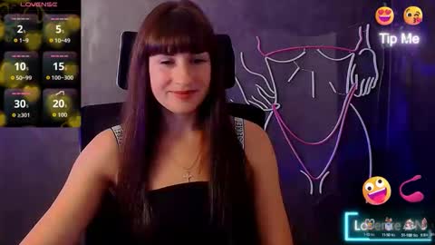 Snapshot of karolina_mia chatting on September 25, 5:39 am Caroline online show from September 25, 5:39 am