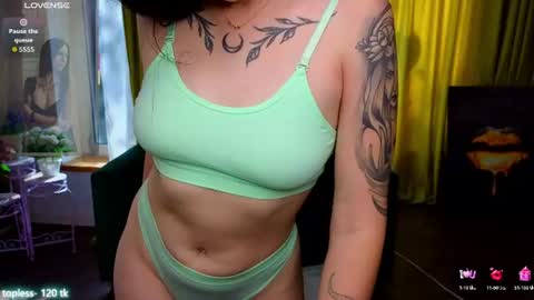 Karolina online show from August 7, 5:25 am
