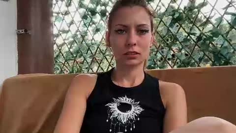 karoline121 online show from July 16, 3:05 pm