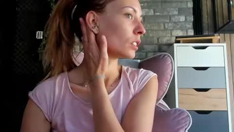 karoline121 online show from July 28, 7:28 am