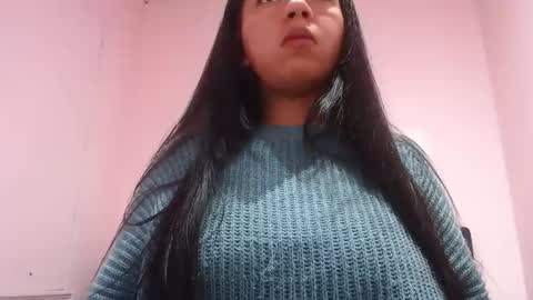 Snapshot of karolineburnx chatting on February 27, 2:42 am Isa online show from February 27, 2:42 am