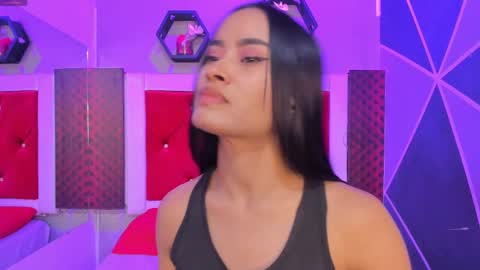 Snapshot of karoll014 chatting on September 27, 1:29 pm Karol online show from September 27, 1:29 pm