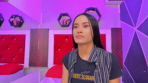 Snapshot of karoll014 chatting on September 30, 11:49 am Karol online show from September 30, 11:49 am