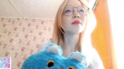 Sara online show from March 11, 7:45 am