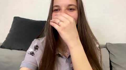 Lia online show from April 30, 5:40 pm