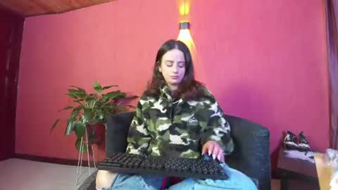 kassandra james online show from July 15, 11:37 am