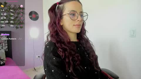 Snapshot of kassandra_james chatting on January 9, 1:02 pm kassandra james online show from January 9, 1:02 pm