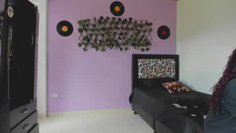 Snapshot of kassandra_james chatting on March 5, 2:12 pm kassandra james online show from March 5, 2:12 pm