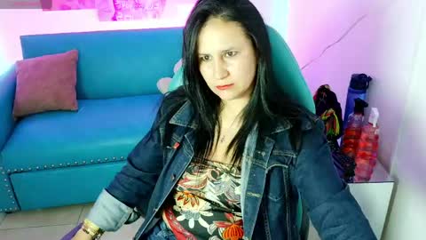 kassandra_m online show from April 21, 10:55 am