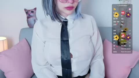 Kasumi  online show from June 18, 5:53 am