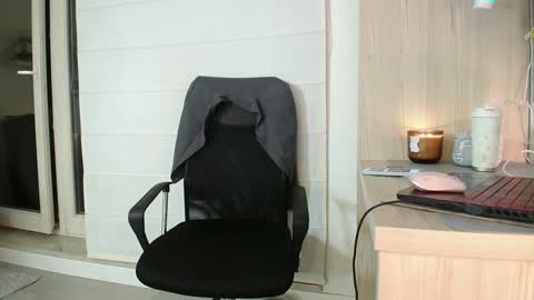 Snapshot of kat_here chatting on October 2, 8:36 pm Katya online show from October 2, 8:36 pm