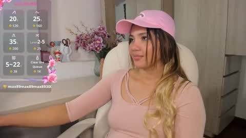 kata22sofia online show from December 16, 5:52 pm