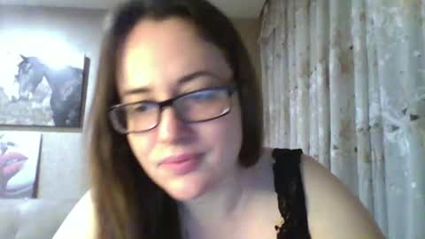 Snapshot of katarios_x chatting on October 12, 6:32 pm katarios online show from October 12, 6:32 pm