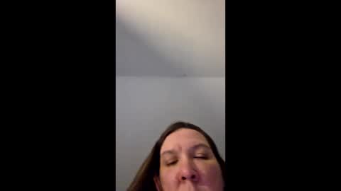 kate0102 online show from March 25, 7:44 am