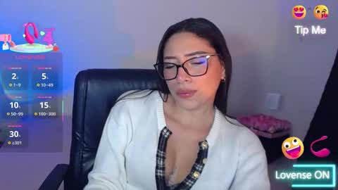 Carla Palmer online show from February 18, 1:43 am