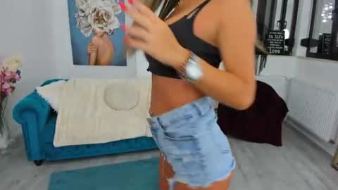Kate online show from July 20, 6:30 pm