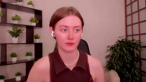 Kate online show from August 5, 2:29 am