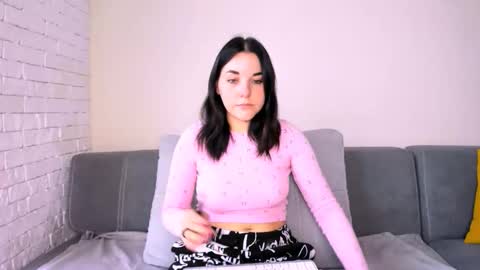 Snapshot of kate_ree_ chatting on October 19, 4:58 am KATE online show from October 19, 4:58 am