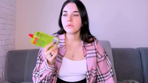 KATE online show from October 29, 6:07 am