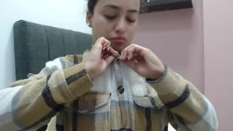 Kari online show from March 18, 2:33 pm