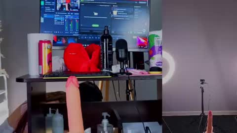 Kate online show from July 28, 4:05 pm