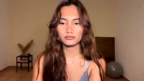Kate Dami online show from March 3, 4:54 pm