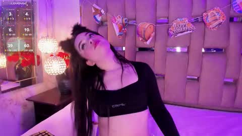 Snapshot of kateleeh_ chatting on October 2, 9:42 pm Kate online show from October 2, 9:42 pm