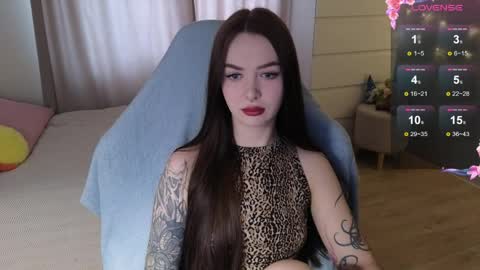Im Kate  online show from April 9, 12:10 pm