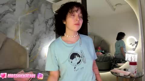 Im Katherine but call me Kate  online show from February 23, 2:24 am