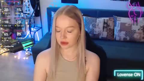 Lisa online show from October 27, 12:39 am