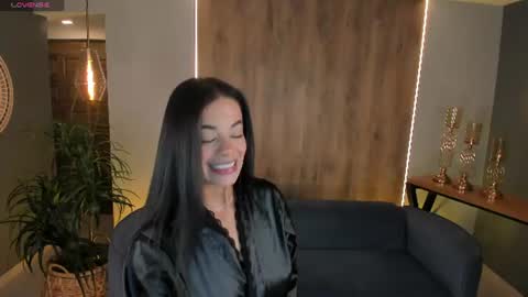 K A T E  online show from July 11, 10:37 am