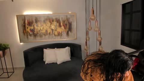 K A T E  online show from February 4, 8:28 am